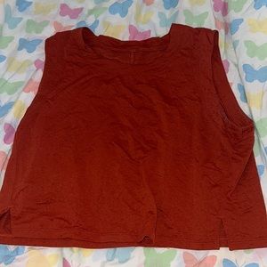 Lulu-Lemon sculpt crop tank top! Size 8